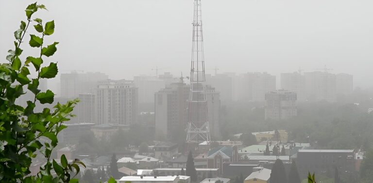 Toxic storms blamed on climate change cloud Tajikistan